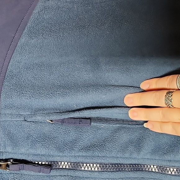 Duluth Trading Co Blue Fleece Zip Up Vest Mens XL Zip Pockets. - Picture 7 of 8